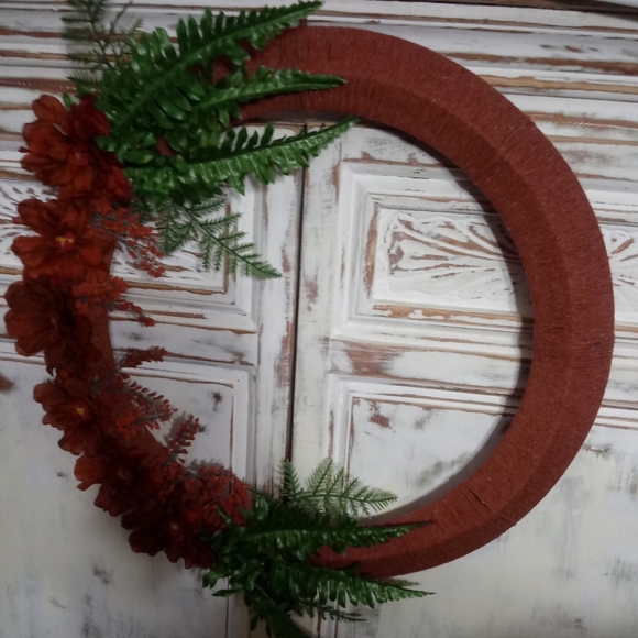 Handcrafted Yarn Wreath|Wreaths|Door Hanger|Door Decor - Picture 3 of 7